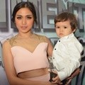 Jessica Iskandar Datang dengan El Barack Alexander Putranya