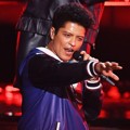 Bruno Mars Nyanyikan Lagu 'That's What I Like'