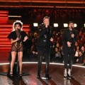 Pentatonix Tampil Nyanyikan Lagu 'ABC'