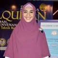 Oki Setiana Dewi di Acara Neuro Nadi Indonesia