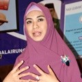 Oki Setiana Dewi