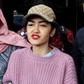 Julia Perez di Polres Metro Jakarta Selatan Bersama Kuasa Hukum