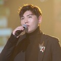 Han Dong Geun Tampil Melow Bawakan Lagu 'Making a New Ending from This Story'