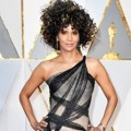 Halle Berry di Red Carpet Oscar 2017