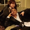 Song Hye Kyo dan Yoo Ah In di Majalah W Edisi Maret 2017