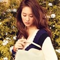 Krystal f(x) di Majalah Elle Edisi Oktober 2016
