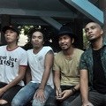 Slank Tidak Menerima Permintaan Lagu dari Slanker di Hari Istimewa Kaka Slank