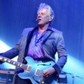 Petikan Gitar Graham Russell Berhasil Membius Pengunjung