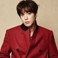 Jung Yong Hwa CN Blue di Majalah Elle Edisi November 2016