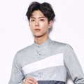 Park Bo Gum Menawan Kenakan Kemeja Rapi di TNGT 2017 edisi Spring-Summer