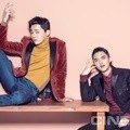 Jo Jung Suk dan D.O. EXO di Majalah CINE21 Vol. 1081