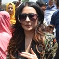 Diana Pungky di Pemakaman Eko DJ
