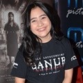 Prilly Latuconsina di Konferensi Pers Film 'Danur' Raih Penghargaan MURI sebagai Film Horor Indonesia Tercepat Meraih Sejuta Penonton