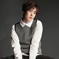 Gong Myung 5urprise di Majalah Marie Claire Edisi April 2017