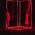 Bertempat di Pine Hill Wedding Venue, Bandung Tara dan Gya Jalani Pemotretan pada Malam Hari