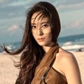 Krystal f(x) di Majalah Harper's Bazaar Edisi Februari 2017