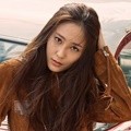 Krystal f(x) di Majalah Harper's Bazaar Edisi Februari 2017