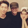 Nam Joo Hyuk dan Lee Sung Kyung Saat Diperkenalkan oleh Bos YG Yang Hyun Suk