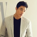 Daniel Henney di Majalah W Edisi Maret 2017