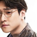 Go Kyung Pyo di Majalah InStyle Edisi Mei 2017