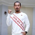Denny Sumargo Dilantik Sebagai Duta Gerakan Nasional Ayo Olahraga