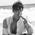 Daniel Henney di Majalah Cosmopolitan Edisi Mei 2017