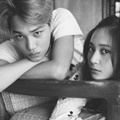 Bernuansa Hitam Putih, Kai EXO dan Krystal f(x) Tampil Dingin di Pemotretan