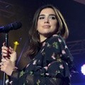 Penampilan Dua Lipa di SCTV Music Awards 2017