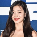 Sulli Berperan Sebagai Song Yoo Hwa di Film 'Real'