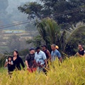 Barack Obama Beserta Keluarga Saat Tiba di Objek Wisata Jatiluwih, Tabanan, Bali
