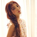 Park Shin Hye di Majalah Allure Edisi Juli 2017