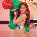 Tak Melulu Anggun, Tiffany Pamerkan Senyumnya Untuk Teaser 'Holiday Night'