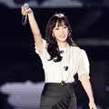Tae Yeon SNSD Tampil Cantik dan Menawan di Asia Song Festival 2017