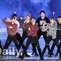 Aksi Wanna One berlanjut dengan lagu 'Energetic' yang dibawakan dengan totalitas oleh para member.