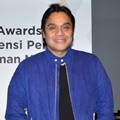 Dwiki Dharmawan Ditemui di Konferensi Pers AMI Awards 2017