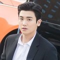 Park Hyungsik di Pernikahan Song Song Couple