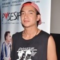 Adipati Dolken Hadir di Peluncuran Trailer Film 'Posesif'