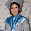 Baby Niken Raih Gelar Sarjana