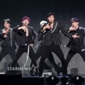 Monsta X Nyanyikan 2 Lagu andalan 'Beautiful' dan 'Dramarama' di Asia Artist Awards 2017