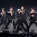 Monsta X Nyanyikan 2 Lagu andalan 'Beautiful' dan 'Dramarama' di Asia Artist Awards 2017