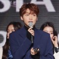 Jung Sewoon Juga Raih Piala Rising Star Award Kategori Penyanyi