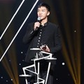 Lee Seung Gi Raih Piala Spesial dari AAA 2017, Best Welcome Award