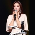 Park Shin Hye Raih Piala AAA Asia Icon Kategori Aktris