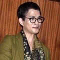 Oscar Lawalata Gelar Pameran 'Seratus Kain Negeri'
