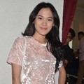 Sheryl Sheinafia di Perayaan Ulang Tahun Titiek Puspa ke-80