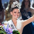Demi-Leigh Nel-Peters kini siap menunaikan tugas sebagai Miss Universe 2017.