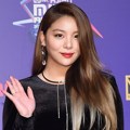 Ailee tampil cantik di red carpet MAMA 2017 Hong Kong.