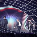 Penampilan Super Junior di panggung MAMA 2017 Hong Kong.