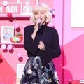 Penampilan Bolbbalgan4 di panggung MAMA 2017 Hong Kong.