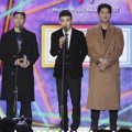 Kolaborasi Chen EXO dan Dynamic Duo Raih Piala Best Rap/Hip Hop